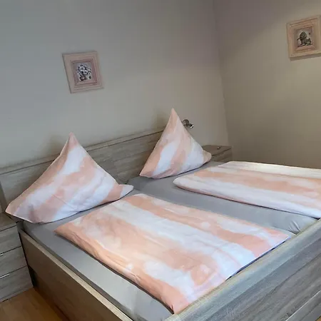 B&u Scherhag Apartment